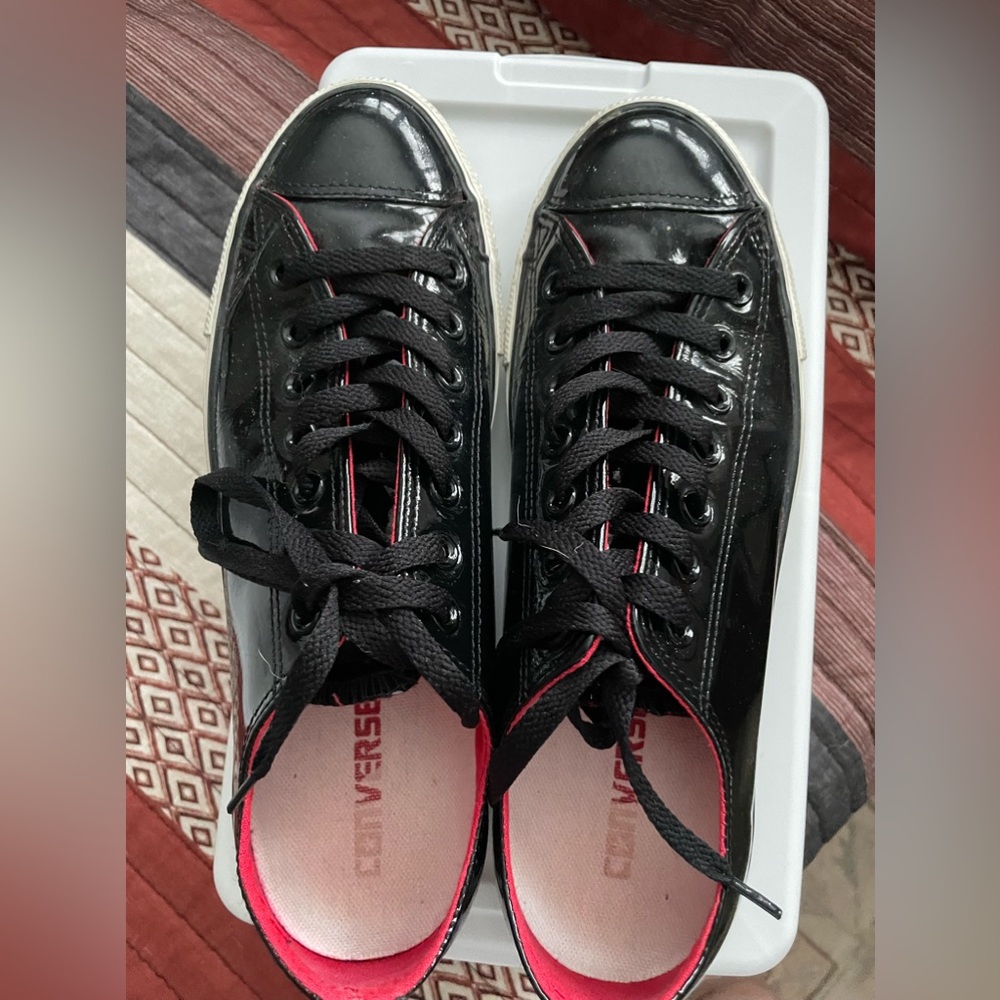 Black Patent Leather converse